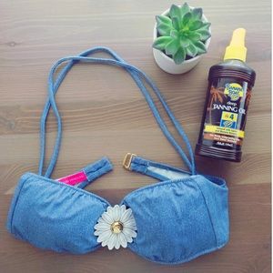 Victoria’s Secret Bandeau bikini top